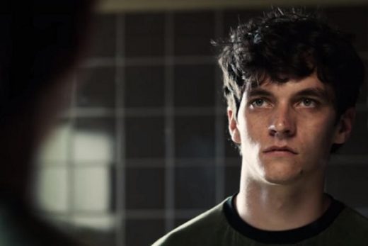 Fionn Whitehead movies and earnings