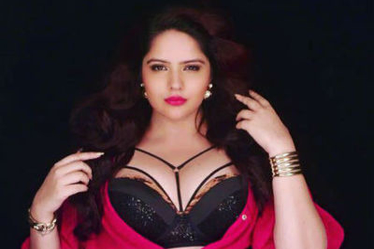 Anjali Anand hot pictures अंजलि आनंद की जीवनी, टीवी शो, फिगर, पति, शादी, तस्वीरें