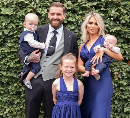Aaron Chalmers wife
