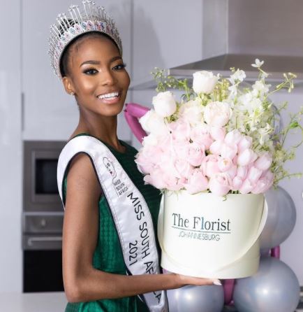 Lalela Mswane biography