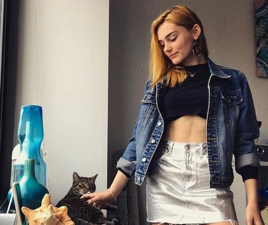 Meg Donnelly net worth