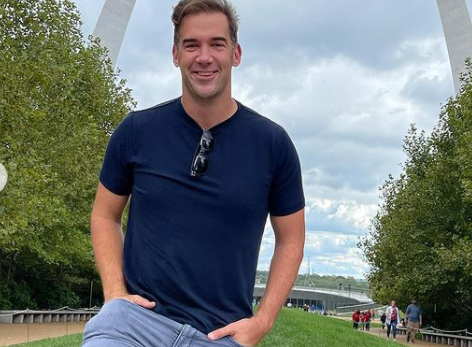 Lewis Howes