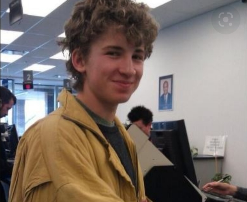 Luke Giambrone net worth