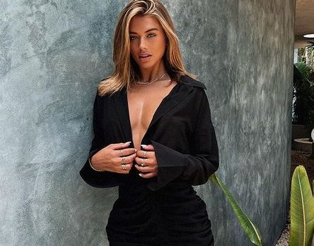 Arabella Chi