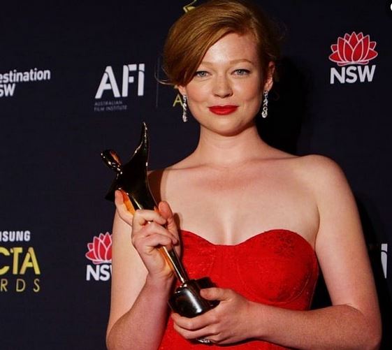 Sarah Snook net worth