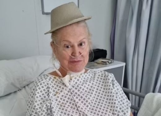 Kim Woodburn net worth