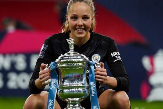 Ellie Roebuck