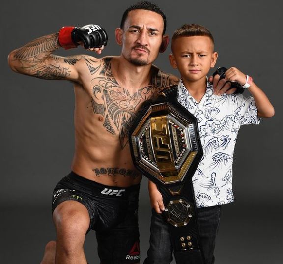Max Holloway net worth
