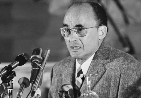 Luis Echeverría