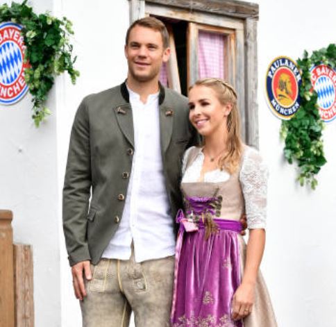 meet-german-footballer-manuel-neuer-new-girlfriend-anika-bissel-ex