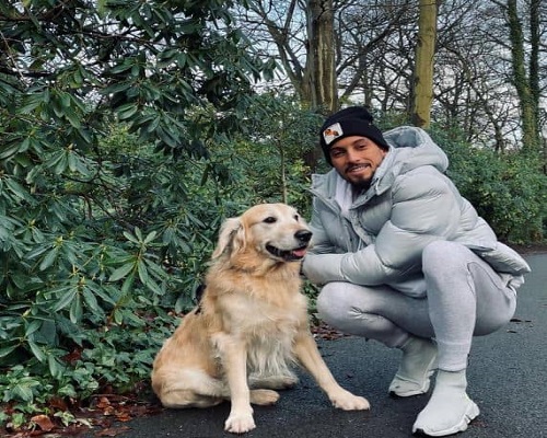 Alex Telles's net worth