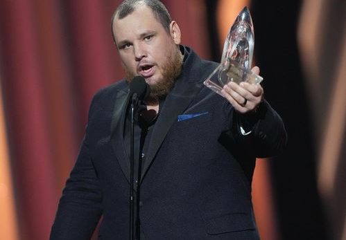 Luke Combs