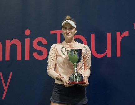 Marketa Vondrousova awards