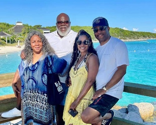 Jermaine Jake family