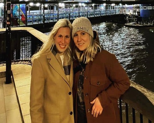 Katerina Svitkova with her friend