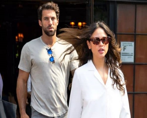Eiza González with lacrosse pro Paul Rabil