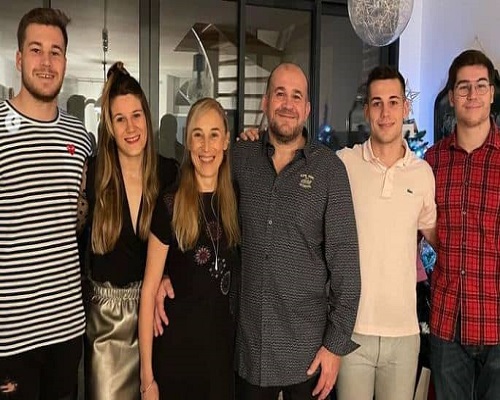 Gaëlle Hermet with her family