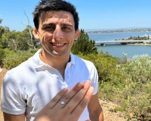 Steve Erceg's fiancée wearing a stunning ring
