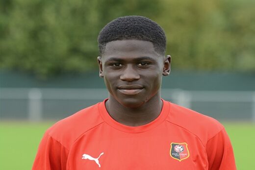 Haroun Loum Tchaouna is a Chadian professional footballer.