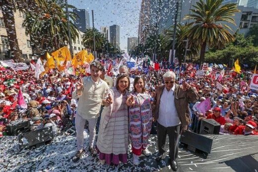 Mexico's Bertha Xóchitl Gálvez Ruiz is a businesswoman and politician.