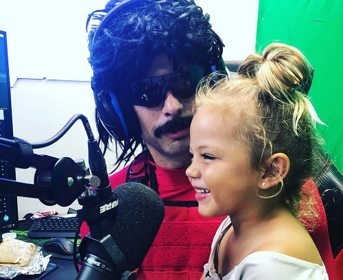 Dr.Disrespect’s with his daughter