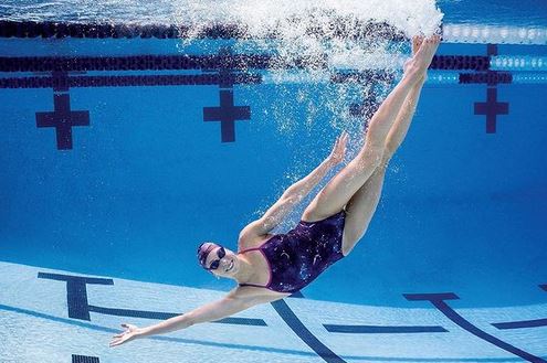 Gretchen Walsh Champions in swimming