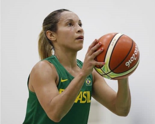 Brazil woman Baseball player Adriana Moisés Pinto