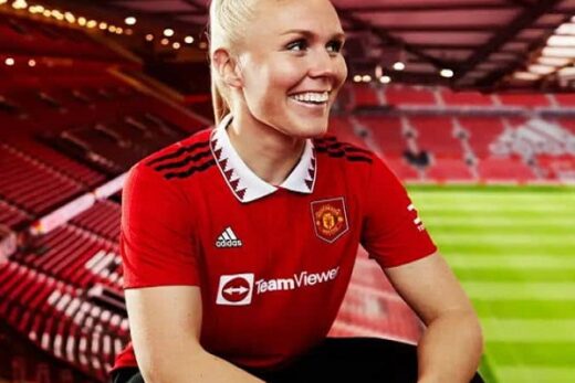 Maria Thorisdottir is a professional football player