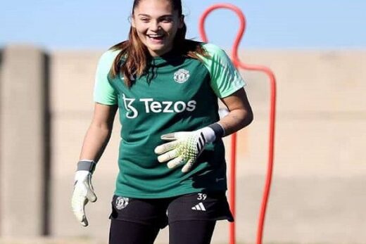 Safia Middleton-Patel is a Welsh professional footballer
