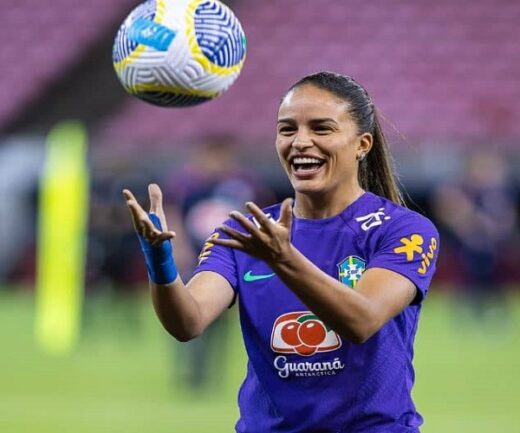 Brazil woman Baseball player Gabi Nunes