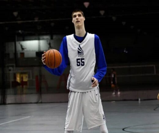 Róbert Bobróczky in Hungarian, is a Romanian former college basketball player.