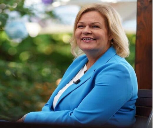 Nancy Faeser ist eine deutsche Juristin und Politikerin